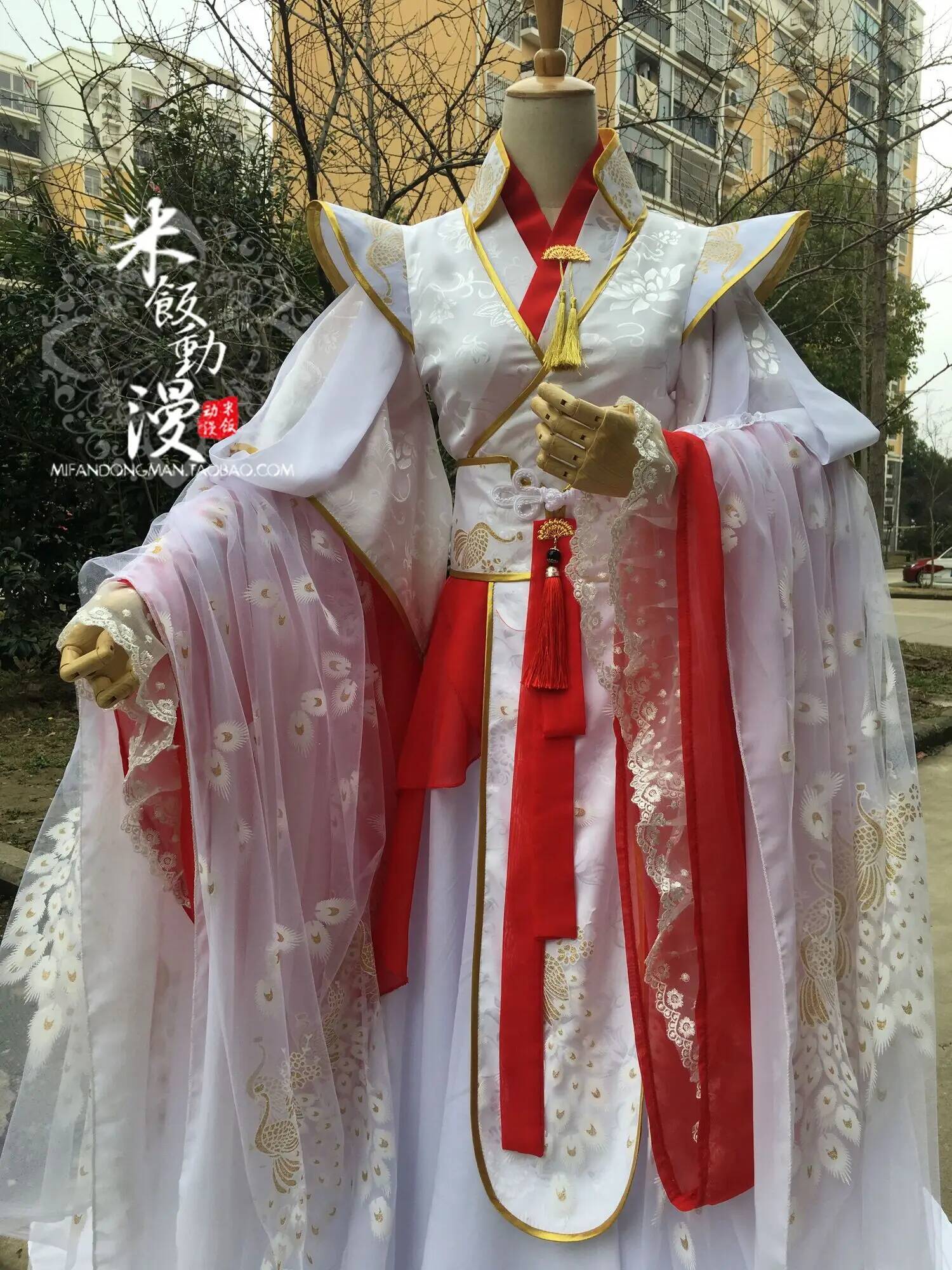 공식적인 축하 의식을 거행한 왕자 유에 천상의 신 코스 - Anime Cosplay For Halloween 리뷰 및 가격